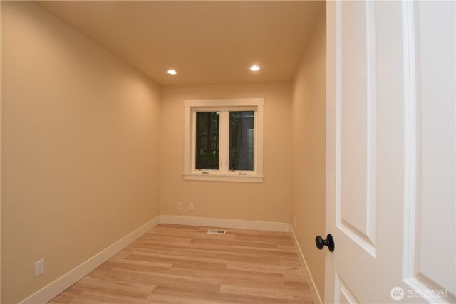 15915 Nesika Bay Road NE, Poulsbo, WA 98370