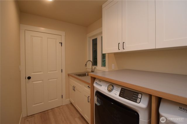 15915 Nesika Bay Road NE, Poulsbo, WA 98370