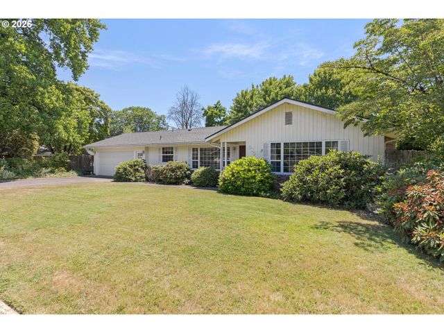 310 HATTON Ave, Eugene, OR 97404