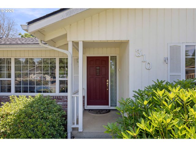 310 HATTON Ave, Eugene, OR 97404