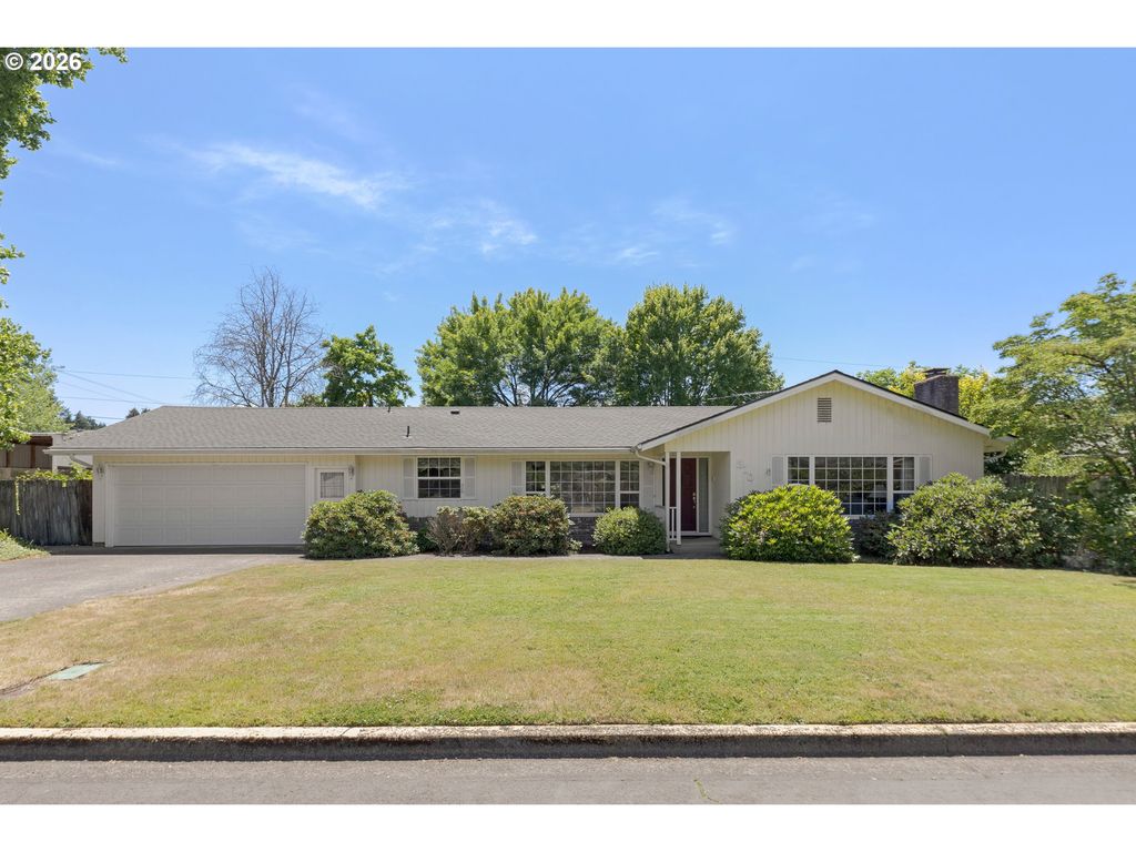 310 HATTON Ave, Eugene, OR 97404