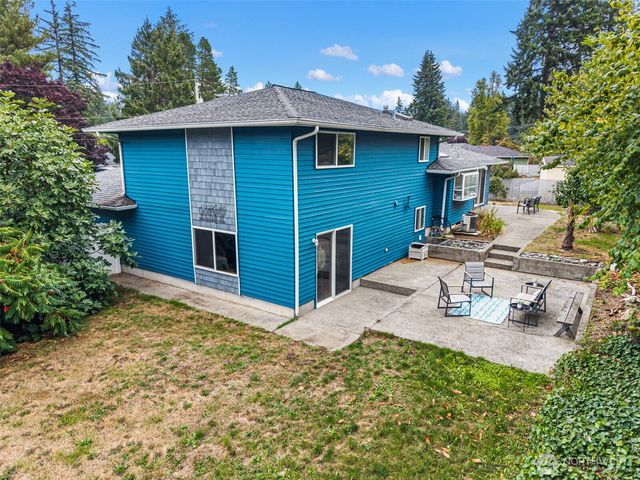1998 SE Juniper Court, Port Orchard, WA 98366