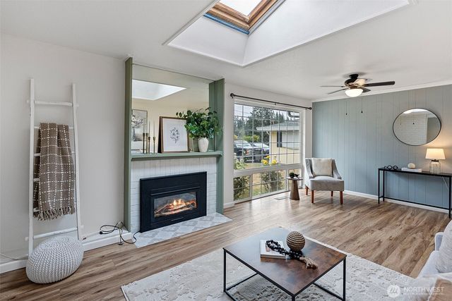1998 SE Juniper Court, Port Orchard, WA 98366