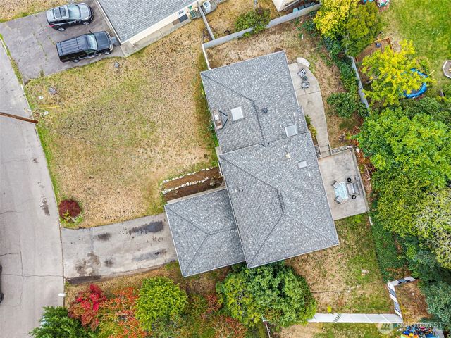 1998 SE Juniper Court, Port Orchard, WA 98366