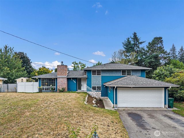 1998 SE Juniper Court, Port Orchard, WA 98366