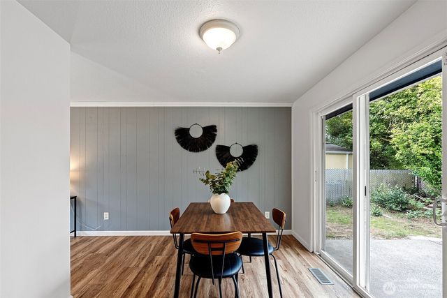 1998 SE Juniper Court, Port Orchard, WA 98366