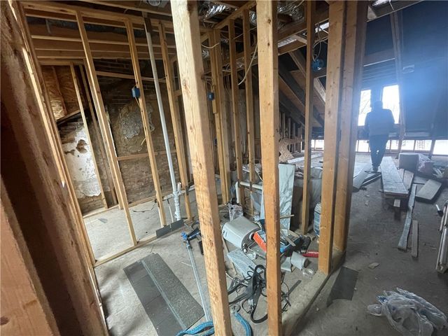 712 Armandale St, Central North Side, PA 15212