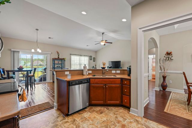 509 Larkspur Dr., Conway, SC 29526