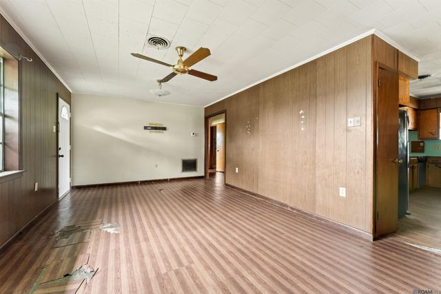 403 Vatican Dr, Donaldsonville, LA 70346