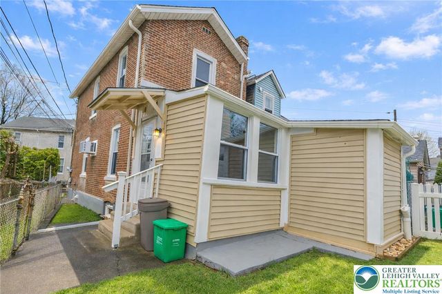 1014 Hoe Street, Allentown City, PA 18103