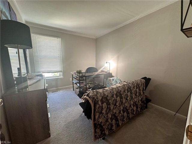 434 Wayman LN, Virginia Beach, VA 23454