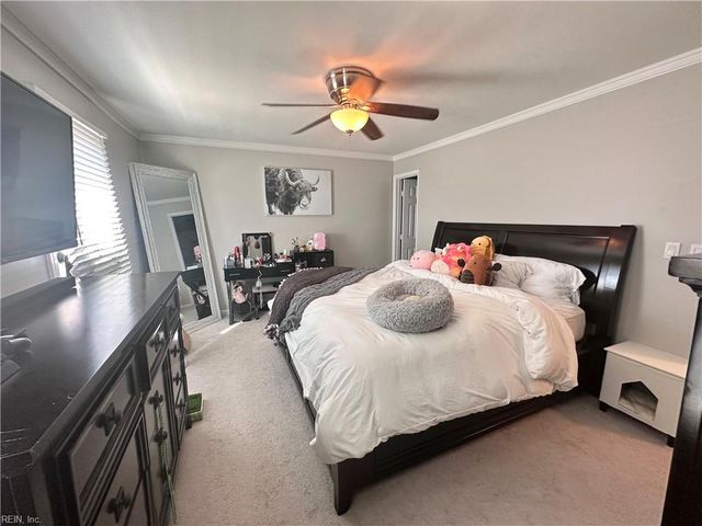 434 Wayman LN, Virginia Beach, VA 23454