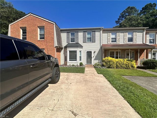 434 Wayman LN, Virginia Beach, VA 23454
