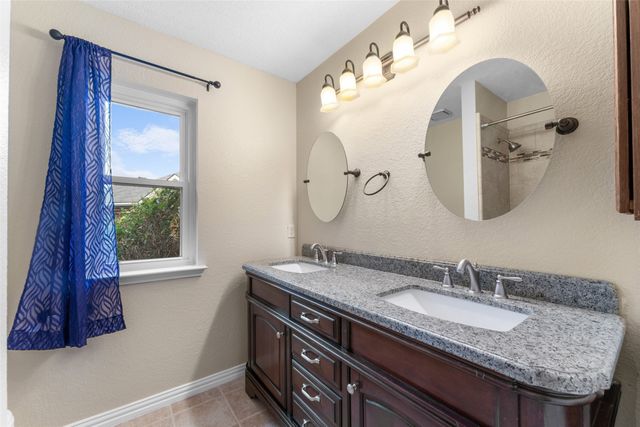 6306 Debbie Circle, Rowlett, TX 75089