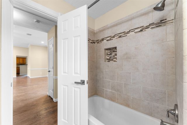 6306 Debbie Circle, Rowlett, TX 75089