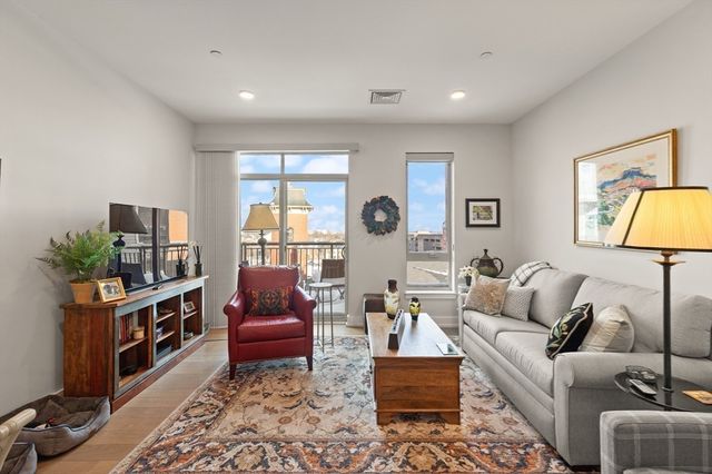 65 Washington St. 512, Salem, MA 01970