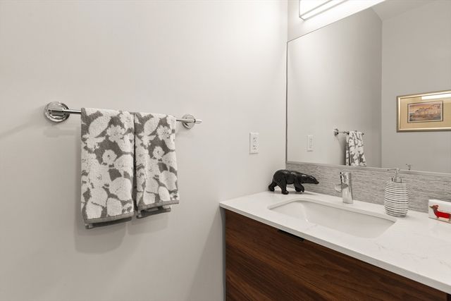 65 Washington St. 512, Salem, MA 01970