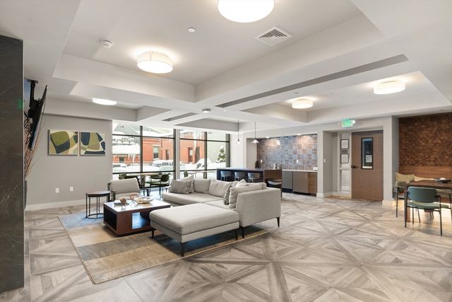 65 Washington St. 512, Salem, MA 01970