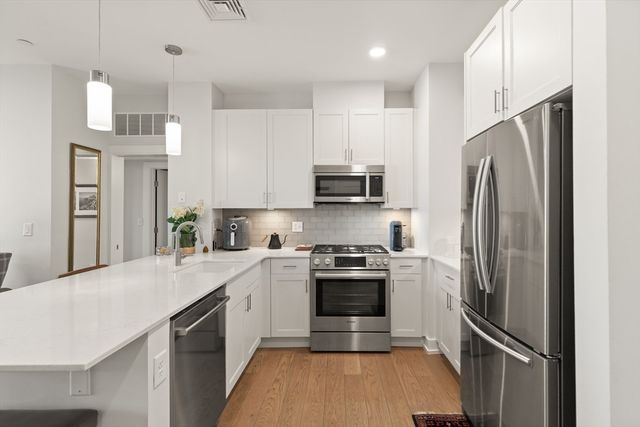 65 Washington St. 512, Salem, MA 01970