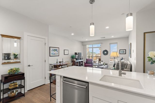 65 Washington St. 512, Salem, MA 01970