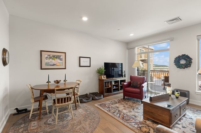 65 Washington St. 512, Salem, MA 01970