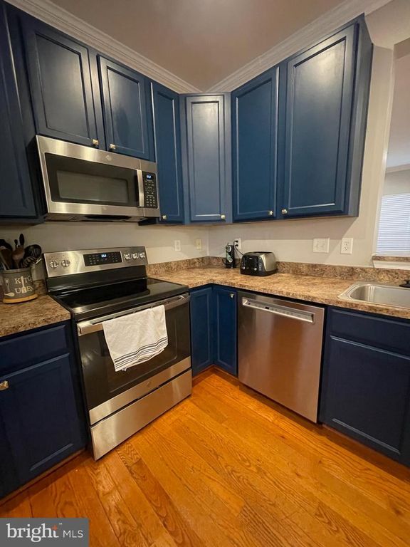 Image 12 of property listing at 5340 WYNDHOLME CIR #109, Baltimore, MD 21229