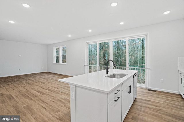 88 CATALPA DR, North East, MD 21901