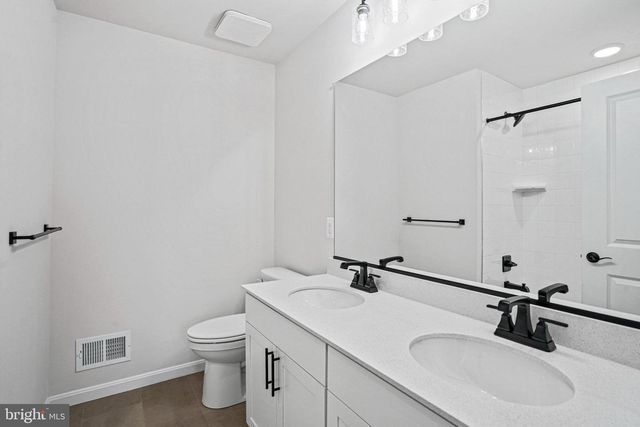 88 CATALPA DR, North East, MD 21901