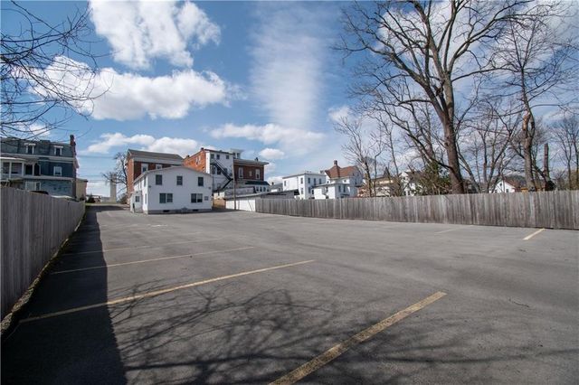 91 Genesee Street, Geneva City, NY 14456