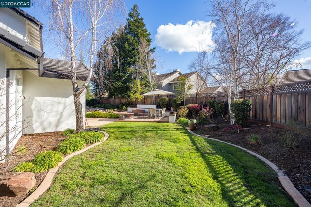 2373 Alsace Ct, Livermore, CA 94550