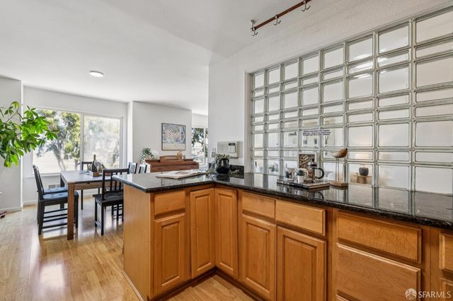 532 Franconia Street, San Francisco, CA 94110