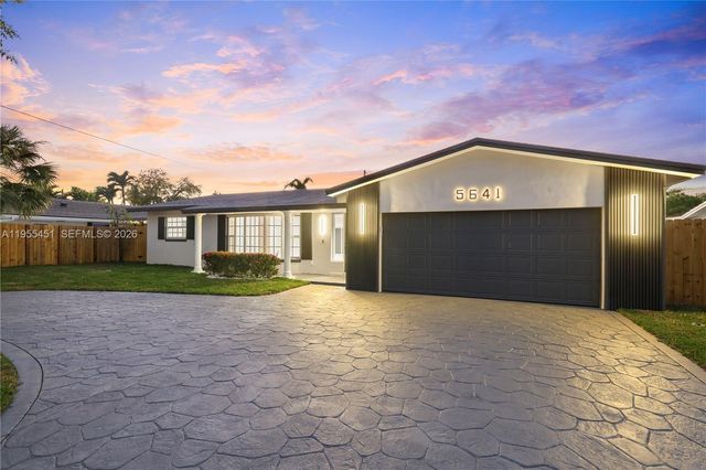 5641 NE 21st Ave, Fort Lauderdale, FL 33308