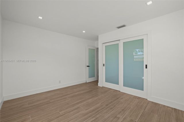 5641 NE 21st Ave, Fort Lauderdale, FL 33308