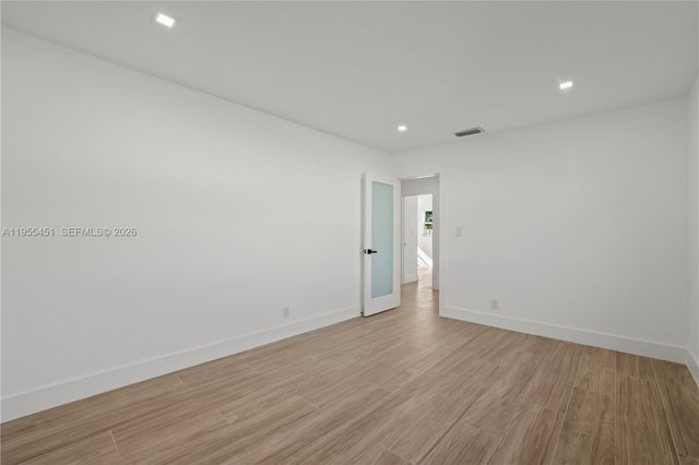 5641 NE 21st Ave, Fort Lauderdale, FL 33308