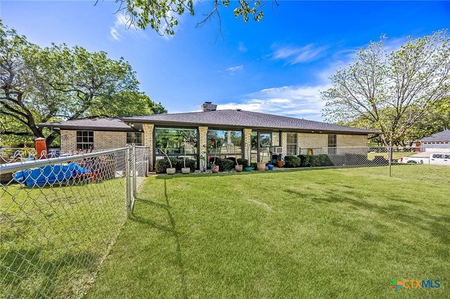 6101 Stillwood Drive, Killeen, TX 76543