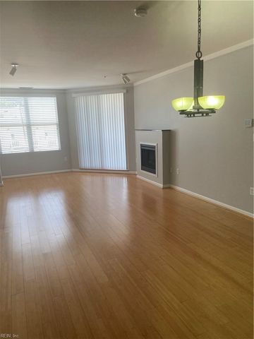 249 W Freemason St Apt 405, Norfolk, VA 23511