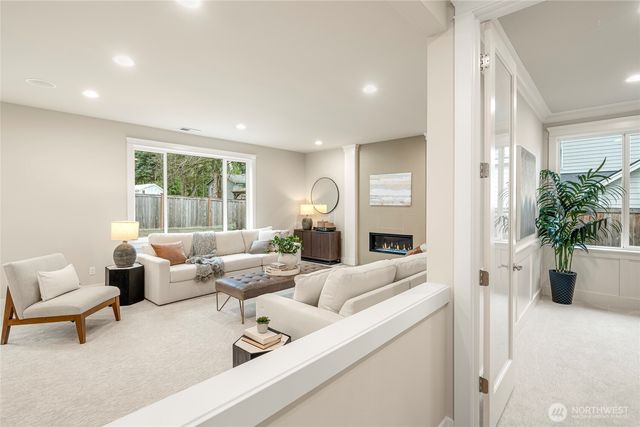 24026 Meridian Avenue S, Bothell, WA 98021