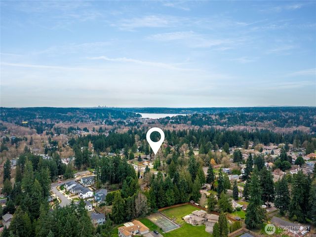 24026 Meridian Avenue S, Bothell, WA 98021