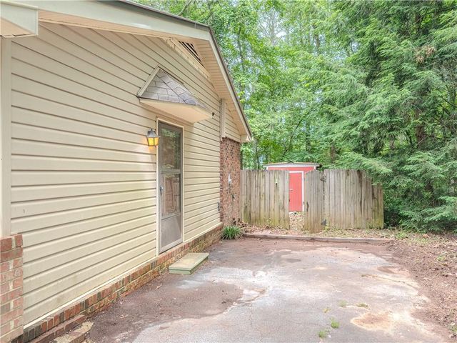 1648 Dogwood Trail, Monroe, GA 30655