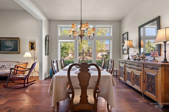 3236 S Kingsbury Way, Eagle, ID 83616