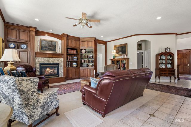 3236 S Kingsbury Way, Eagle, ID 83616