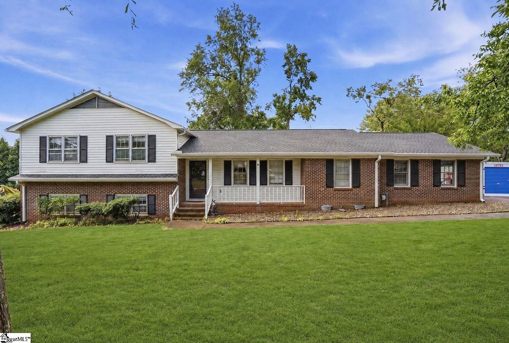 104 Cannon Circle, Greenville, SC 29607