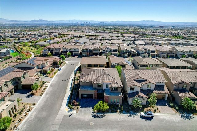 236 Carmel Sky Street, Las Vegas, NV 89138