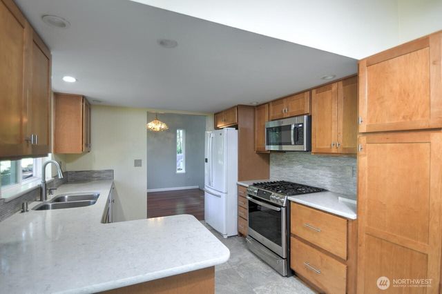 4804 Beverly Drive NE, Olympia, WA 98516