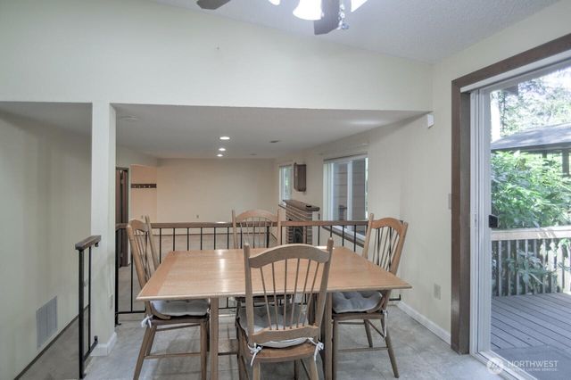 4804 Beverly Drive NE, Olympia, WA 98516