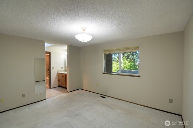 4804 Beverly Drive NE, Olympia, WA 98516