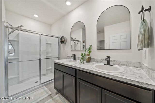 3250 Burrowing Owl Drive, Mims, FL 32754