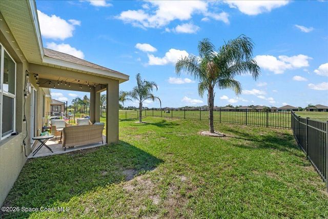 3250 Burrowing Owl Drive, Mims, FL 32754