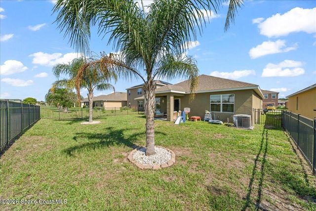 3250 Burrowing Owl Drive, Mims, FL 32754