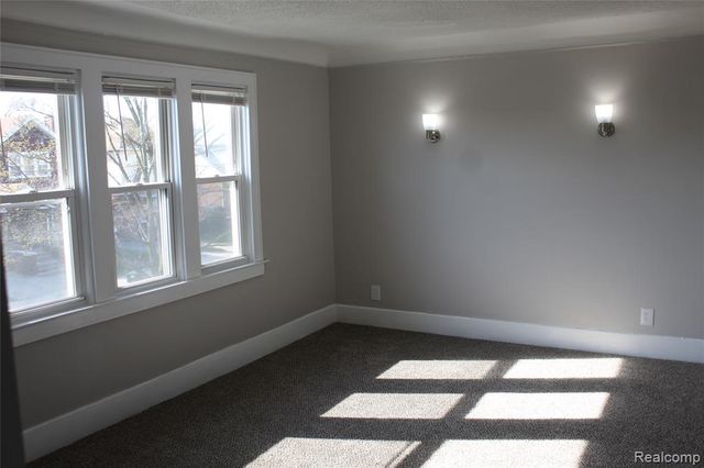 15716 Kentucky Street, Detroit, MI 48238